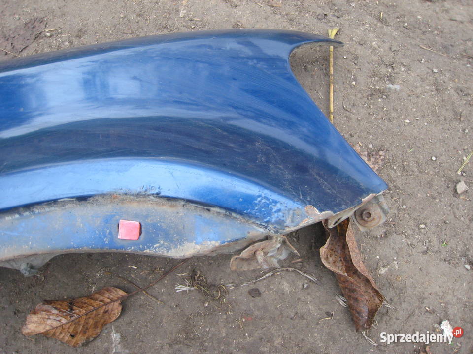 Błotnik przedni prawy przód Honda CRV I CRV 9501 Rok produkcji 1997 Kraków