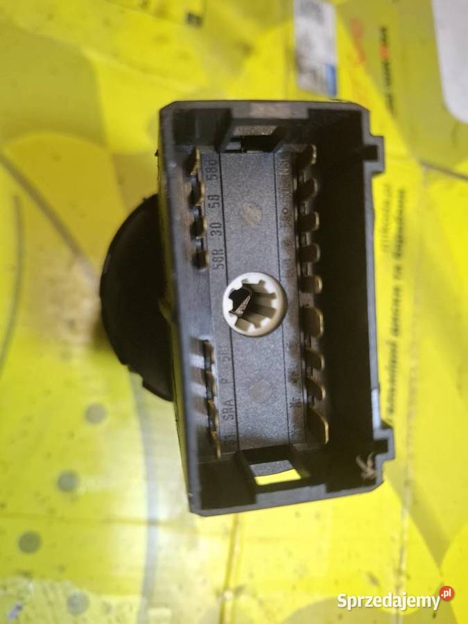 Włącznik świateł 1C0941531A VW Passat B5 Golf 4 Myślenice