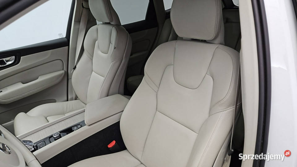 Volvo XC 60 B5 B AWD Plus Bright aut Z Polskiego immobilizer Warszawa