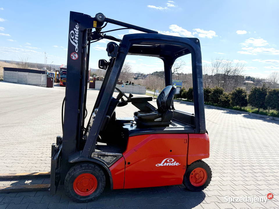 wózek widłowy elektryczny LINDE E16P01 Triplex Wózki widłowe Działoszyn