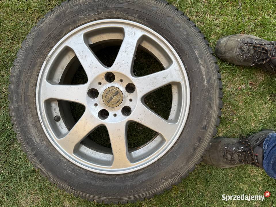 Felgi z oponami fiat SedIci Suzuki SX Koła Olkusz sprzedam