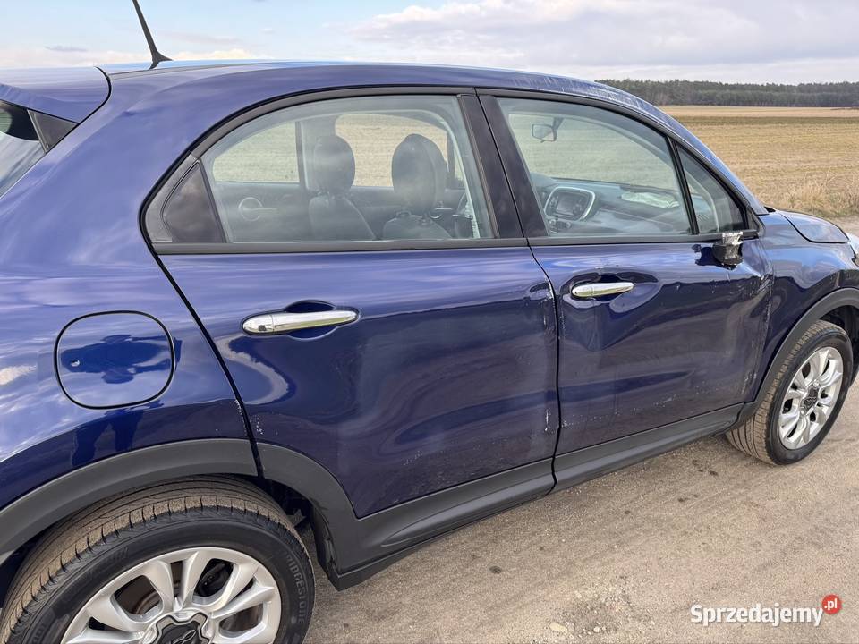 Fiat 500X 16 benzyna 110 2015 59 przebiegu 1600cm3