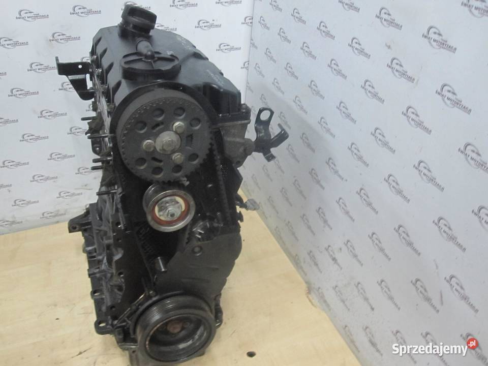 VW CADDY GOLF 20 SDI BST 70 06R166 silnik