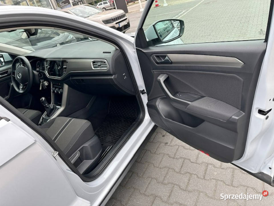 Volkswagen TRoc 10 110 Advance manual I 20172025 T-Roc Tychy