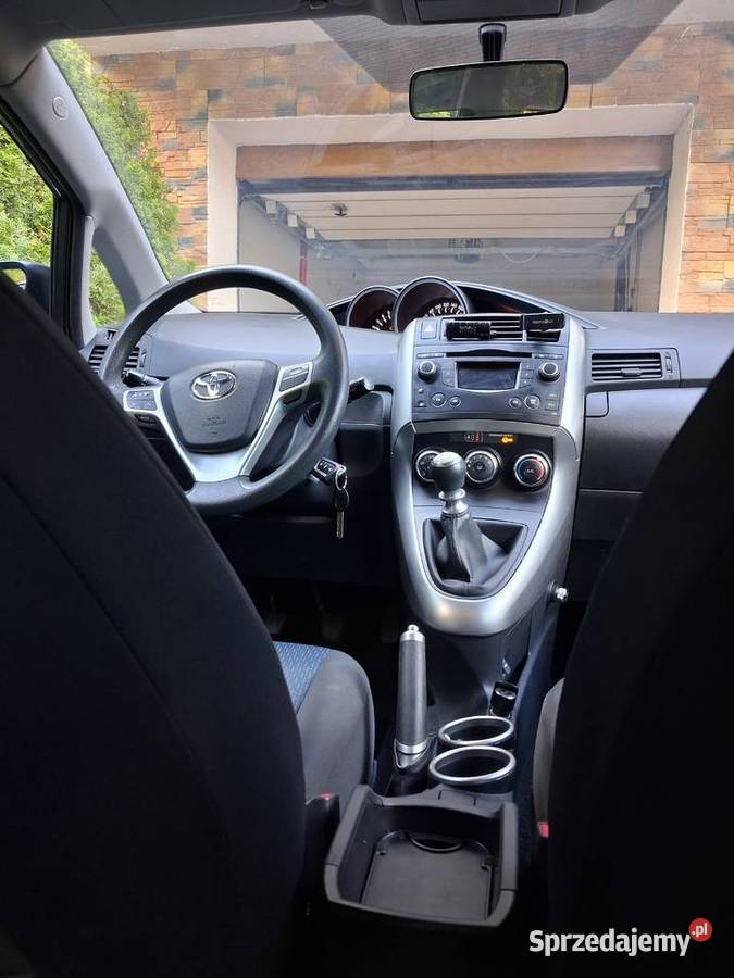Toyota Verso polski salon 1 właściciel łódzkie