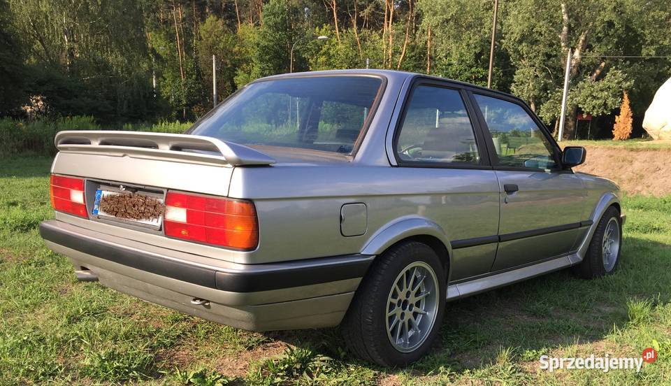 325iX coupe remoncie blacharskim zabytek Warszawa sprzedam