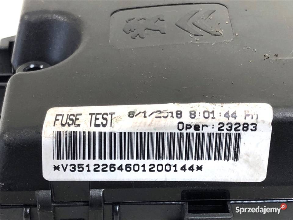 SKRZYNKA BEZPIECZNIKÓW PEUGEOT 308 II 9806192580 osobowe