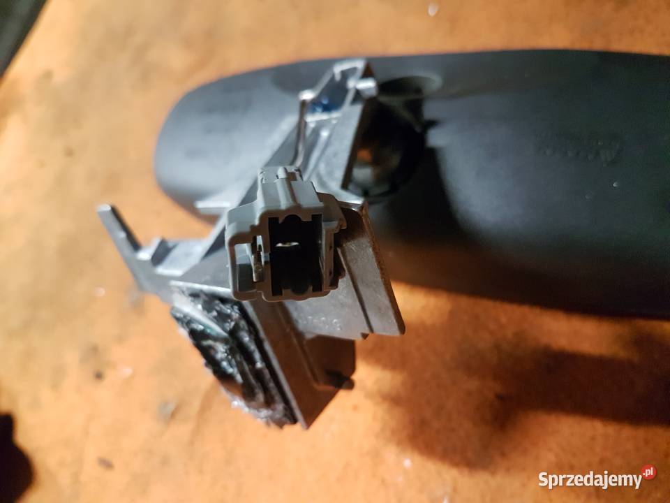 RENAULT MEGANE III LAGUNA III LUSTERKO WSTECZNE