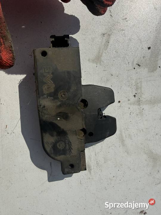 Zamek klapy tył Peugeot 307sw Ostrów Wielkopolski