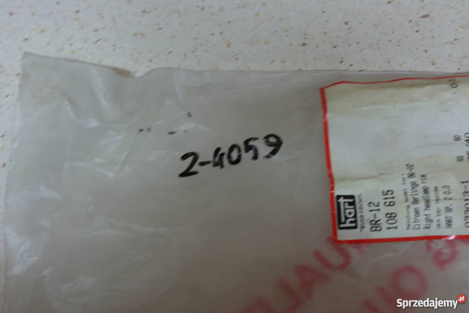 LISTWA PODREFLEKTOROWA BERLINGO PARTNER 98 listwy boczne Białobrzegi