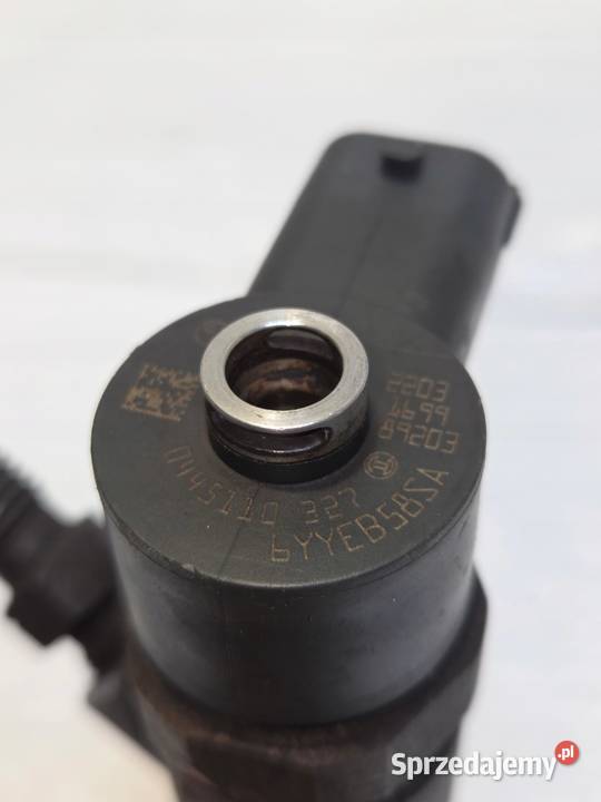 WTRYSK WTRYSKIWACZ OPEL ASTRA 4 IV J INSIGNIA A