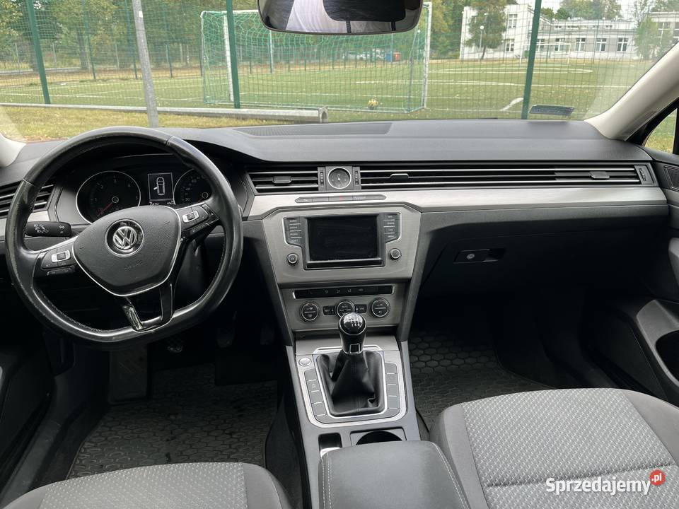 VW Passat B8 variant stan krajowy pełna historia gniazdo AUX Skrzeszew sprzedam