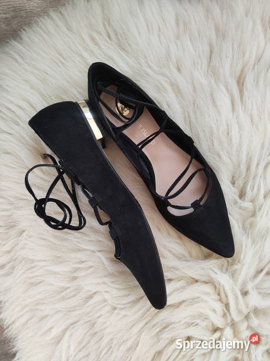 River Island Wiązane czarne czółenka buty River Island Jasło