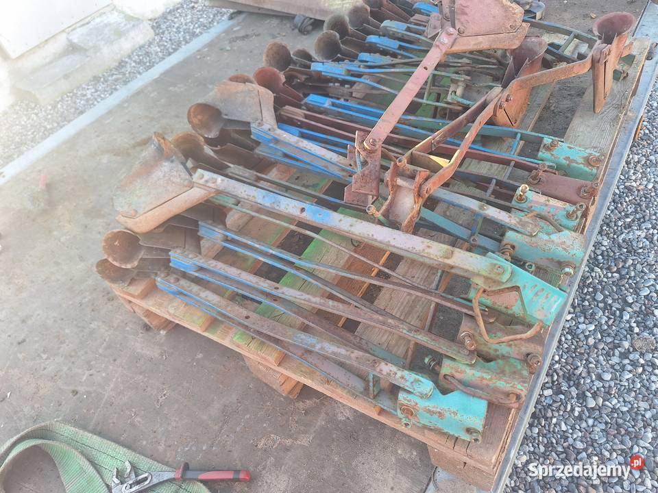 Części siewnik poznaniak skrzynia redlice kosz Wilczyn