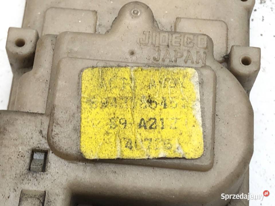 ZAMEK TYŁ PRAWY OPEL MONTEREY A Terenowy 9198