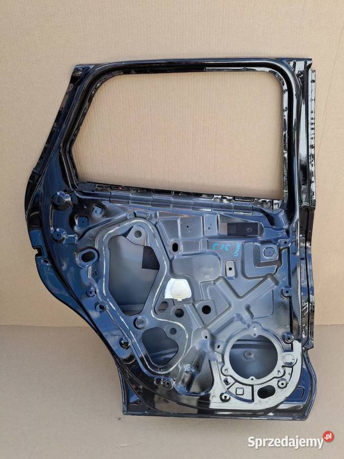 RENAULT CAPTUR DRZWI TYLNE LEWY TYŁ 822174861R Drzwi Bieleń
