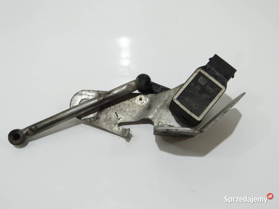 CZUJNIK POZIOMOWANIA ŚWIATEŁ BMW E60 E61 6778809 Strzyżewice