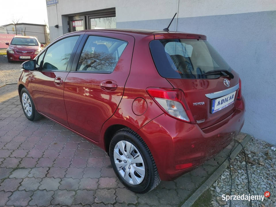Toyota Yaris 14 benzyna 6biegów klima isofix ABS Racibórz