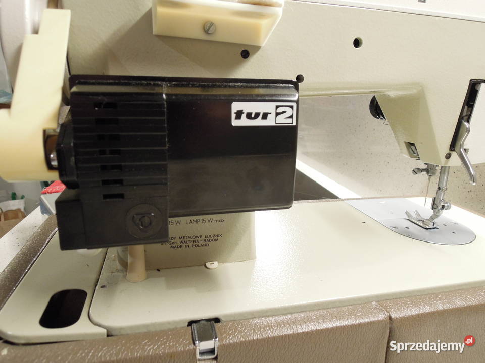 Maszyna do szycia ŁUCZNIK 466 walizkowa Toruń sprzedam