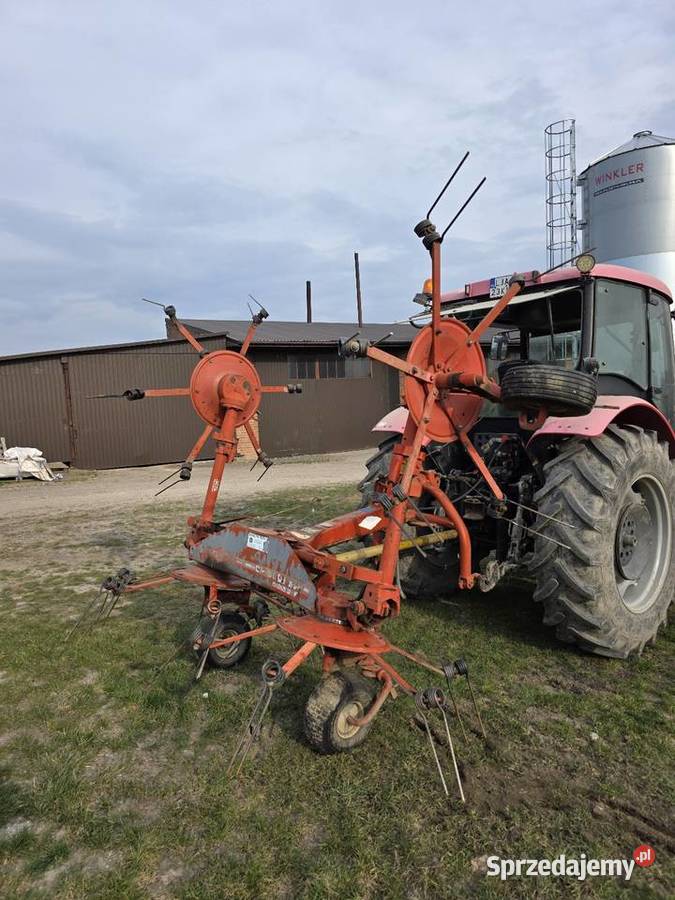 Przetrząsarka Kuhn hydraulicznie składana walek nieuszkodzony