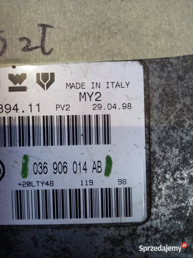Sprawny orginalny komputer 036906014AB