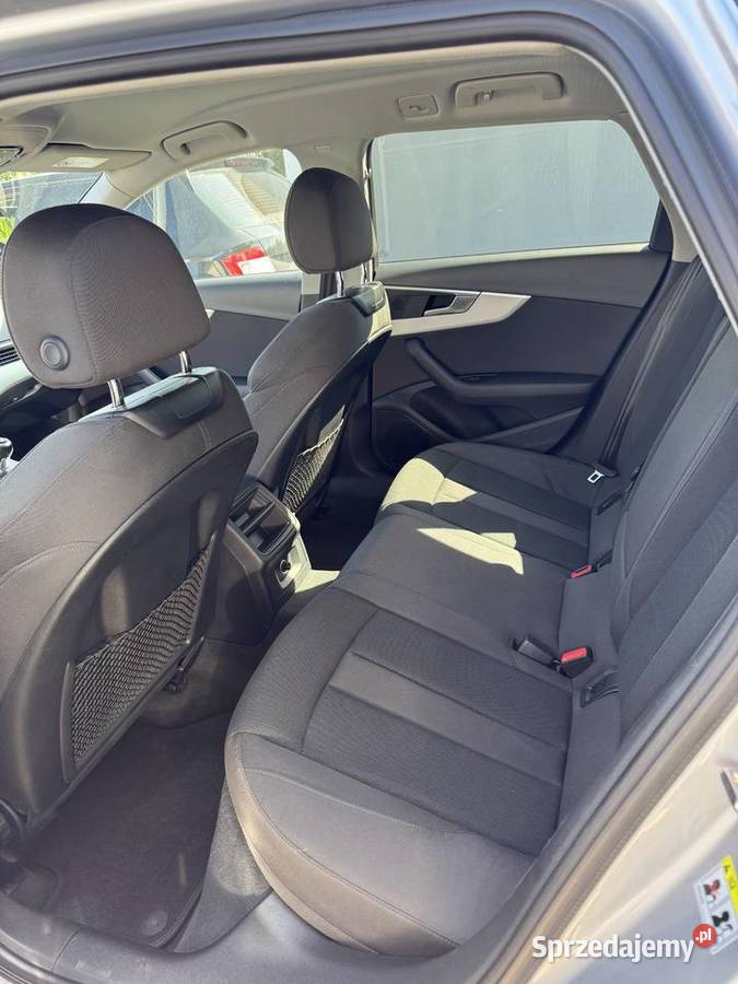 Audi A4 B9 Avant 20 TDI 150 manual Brudzew
