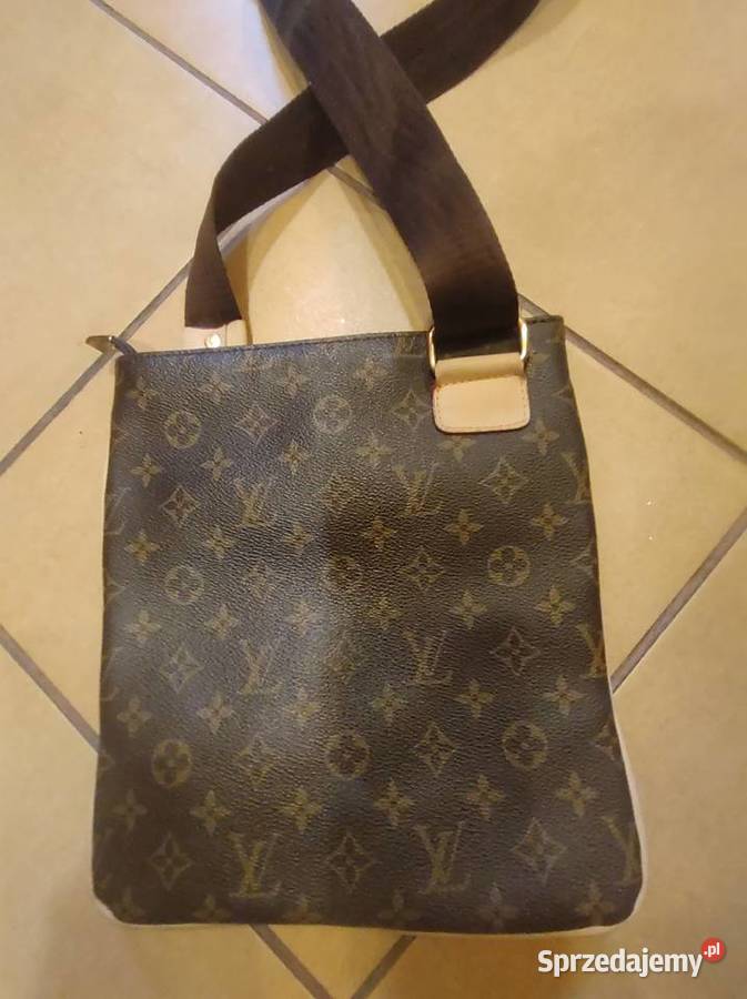 Torebka skórzana w monogramy fason listonoszka i Uniseks