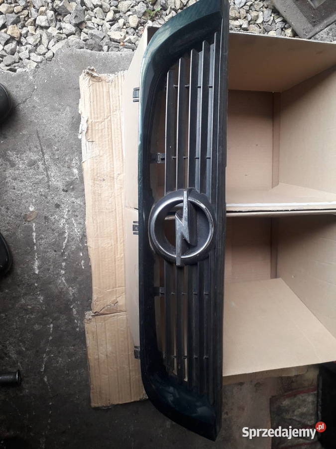 Atrapa przednia opel wectra Myszków