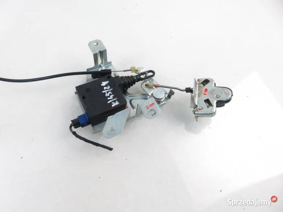 ZAMEK KLAPY OPEL OMEGA B 90494802