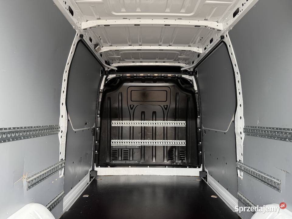 Renault Master L2H2 211