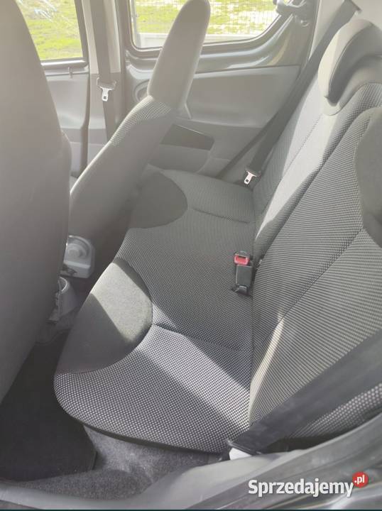 Toyota Aygo welurowa tapicerka dolnośląskie Oleśnica