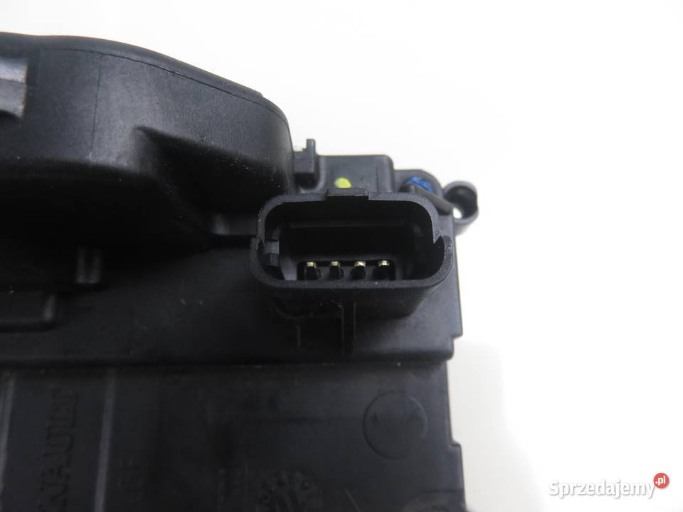 ZAMEK PRAWY PRZEDNI RENAULT CLIO III Grandtour