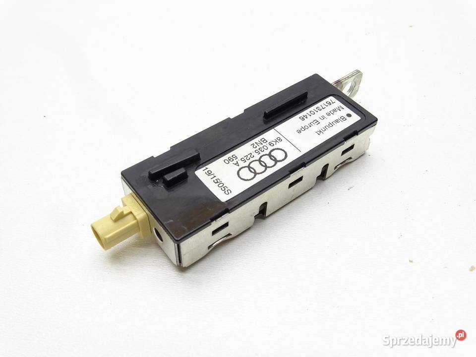 WZMACNIACZ ANTENY ANTENOWY AUDI A4 B8 KOMBI sprzedam