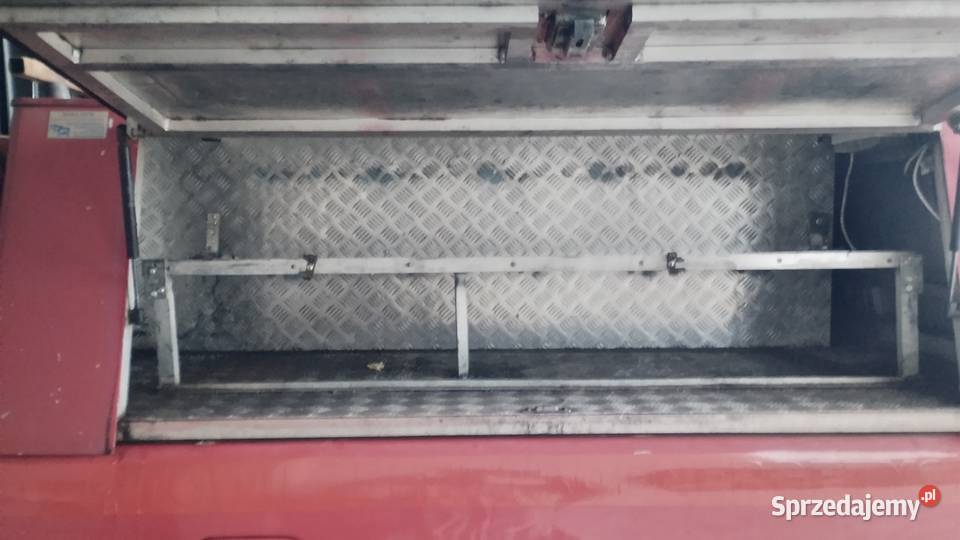 Zabudowa skrzyni ładunkowej paki Toyota Hilux Pozostałe Knyszyn sprzedam