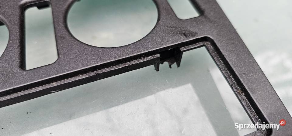 Ramka radia mercedes w202 2026830100 Rok produkcji 1994 Pozostałe Zbąszyń