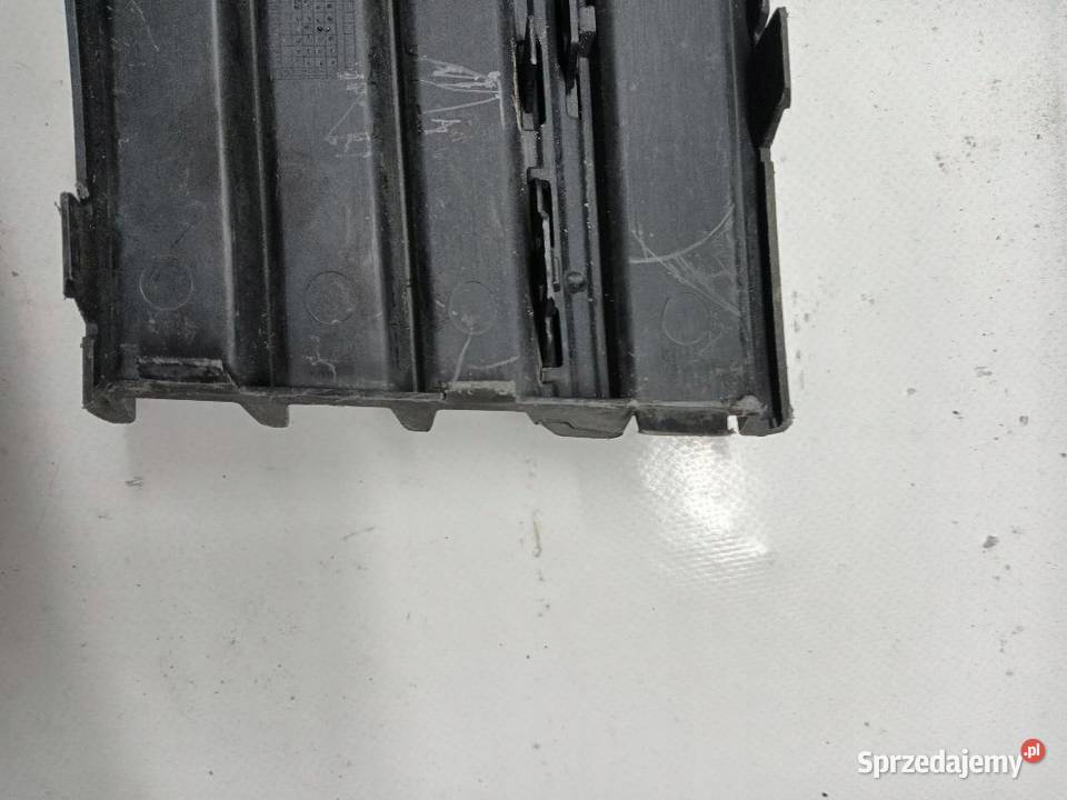 KRATKA ZDERZAKA VW LEWY PRZÓD T6 7E6853684 osobowe
