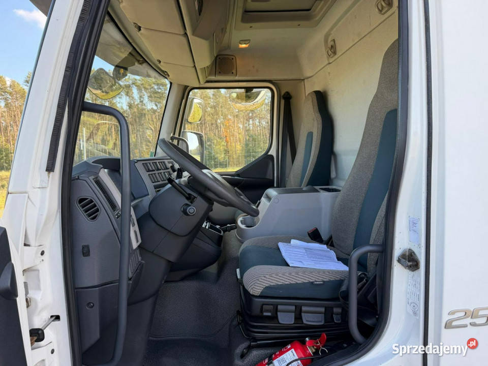 Volvo FL 250 KLIMA PODUSZKA WINDA KLAPA PRZEBIEG wspomaganie kierownicy Kopana sprzedam