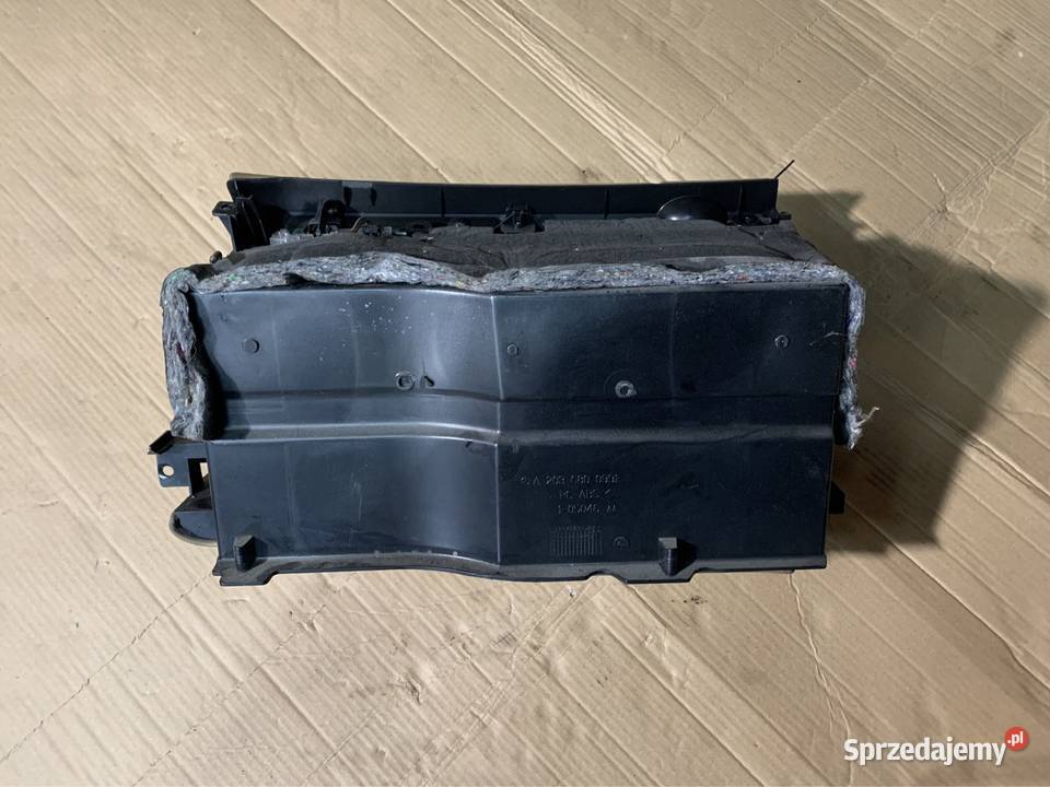 Schowek pasażera A2036800991 mercedes c w203 deski rozdzielcze, konsole Szczecin