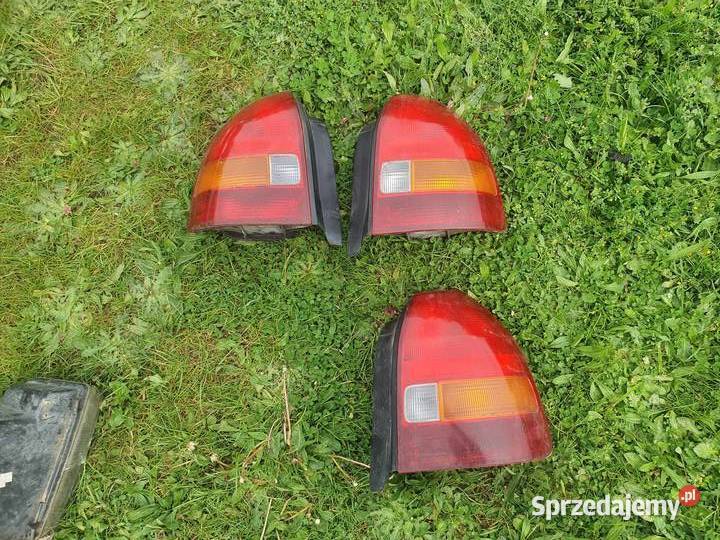 Lampa tylna prawa lewa Honda Civic VI żaba 9698 osobowe Kraków sprzedam