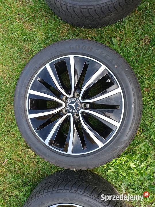 Mercedes 18 5x112 ET33 8J Goodyear 24545 R18 mazowieckie