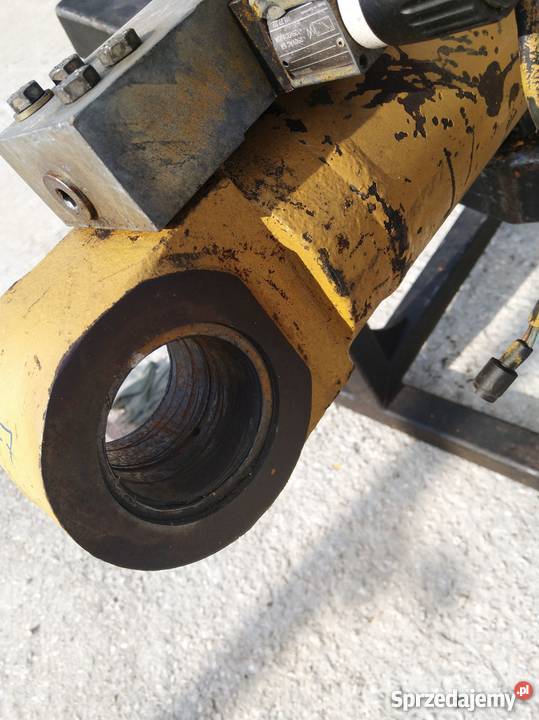 Siłownik Cat Caterpillar 311 312E 318 320 315 Kielce sprzedam