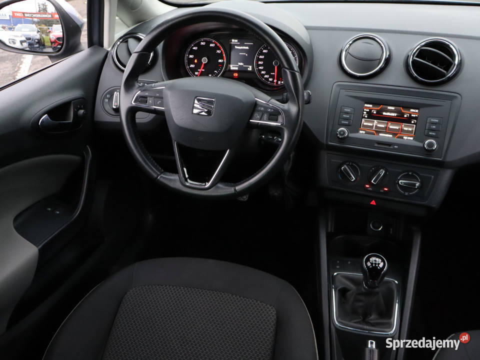 Seat Ibiza 12 TSI manualna Seat dolnośląskie Bielany Wrocławskie