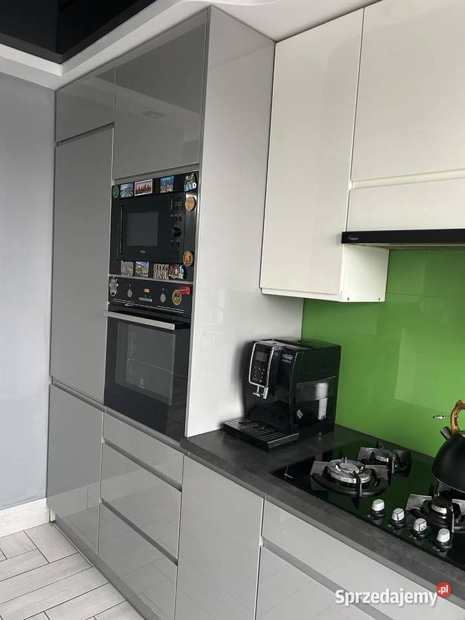 Mieszkanie 4 pokojowe piwnica Zamość sprzedam