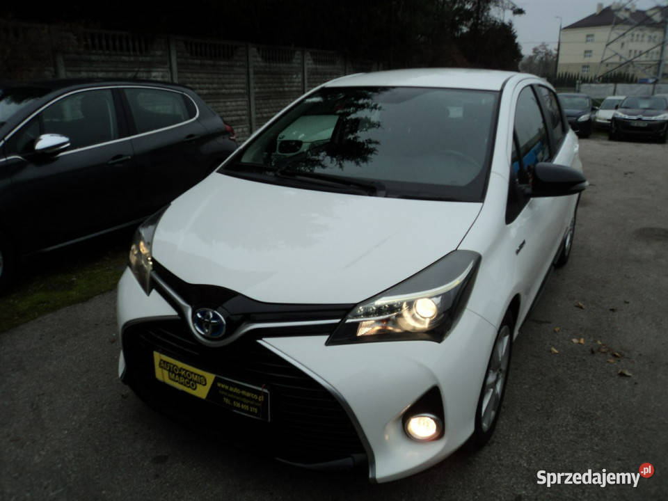 Toyota Yaris sprzedam ładną TOYOTE YARIS z 2015r isofix Lublin