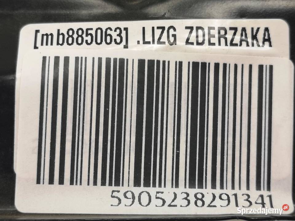 ŚLIZG ZDERZAKA TYLNEGO MITSUBISHI CARISMA 9504