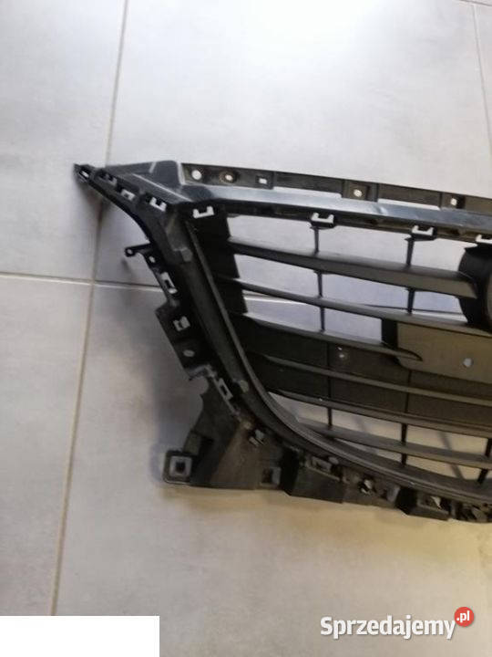 MAZDA 3 BM ATRAPA GRILL Karoseria Kozubszczyzna