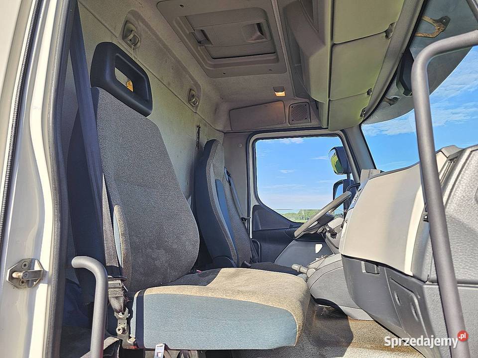 Volvo FL 25012 kontener 4x2 2017 Rok produkcji 2017