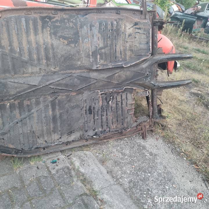 Vw Garbus 1303 Podłoga Gostynin