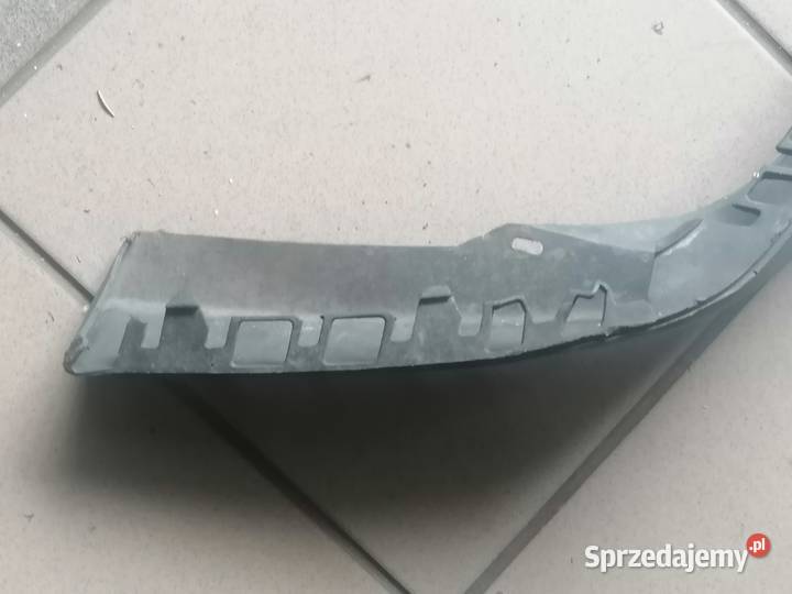 listwa dolna prawa 1H6805904 zderzak przód VW Piotrków Trybunalski