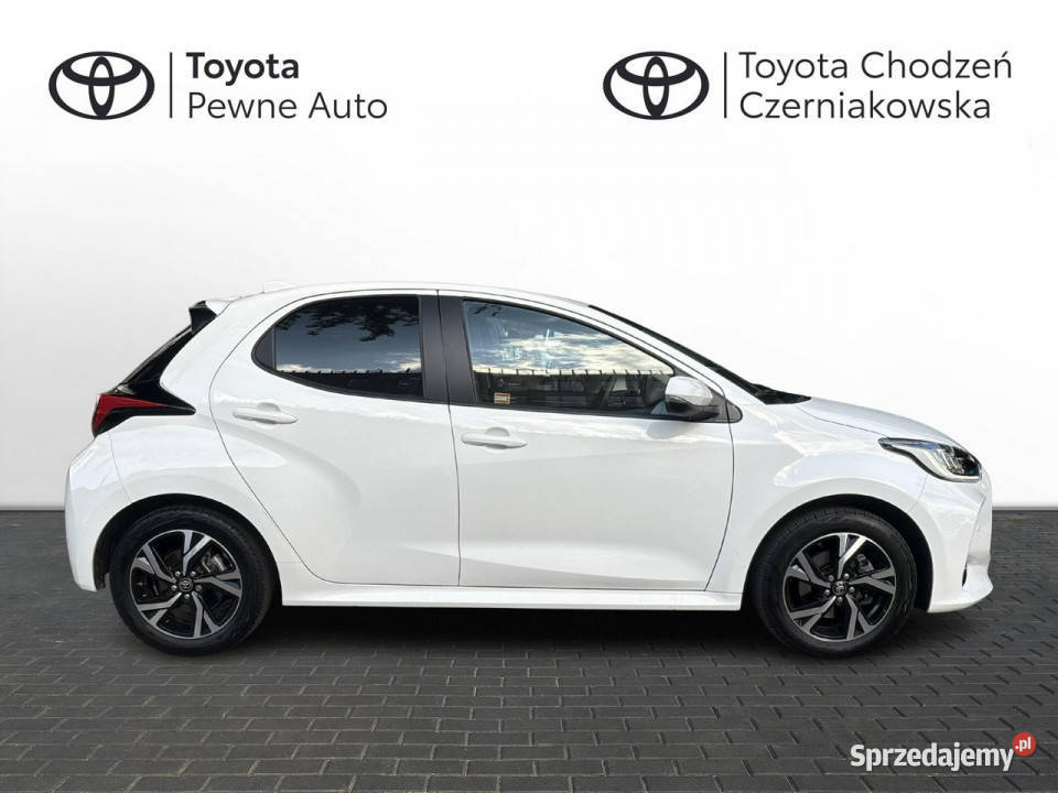 Toyota Yaris 15 Hybrid 116 STYLE salon Polska wspomaganie kierownicy Warszawa